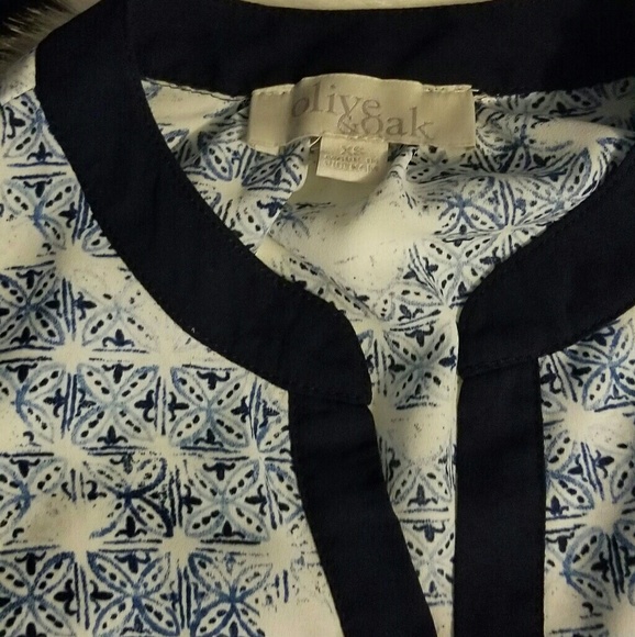 Top - Picture 3 of 4